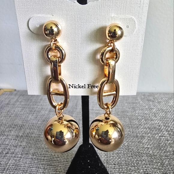 Versona Gold Link Ball Dangle Drop Earrings - Picture 1 of 2